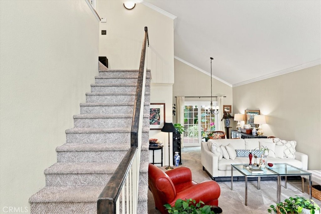 6717 Hunt Court Riverside, CA 92506 - Photo 8 of 51 Gallery Image 8