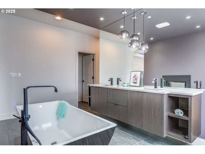 14 Northwest Hood Street Camas, WA 98607 - Photo 22 of 36 a open kitchen with a sink and chandelier