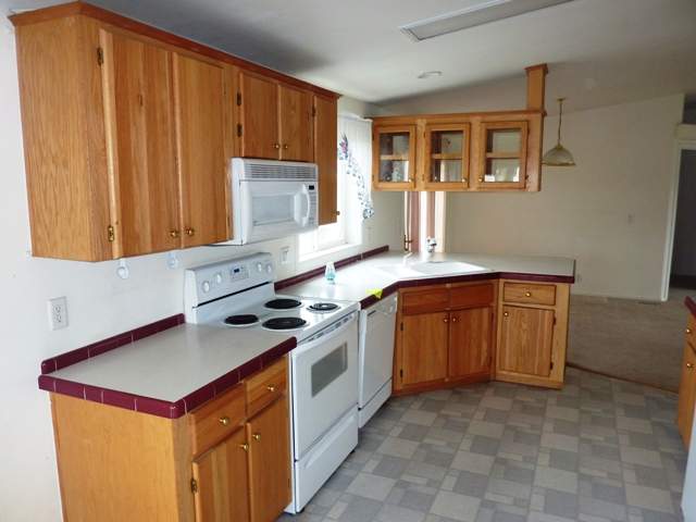 212 West Stutler Road Spokane, WA 99224 - Photo 4 of 9