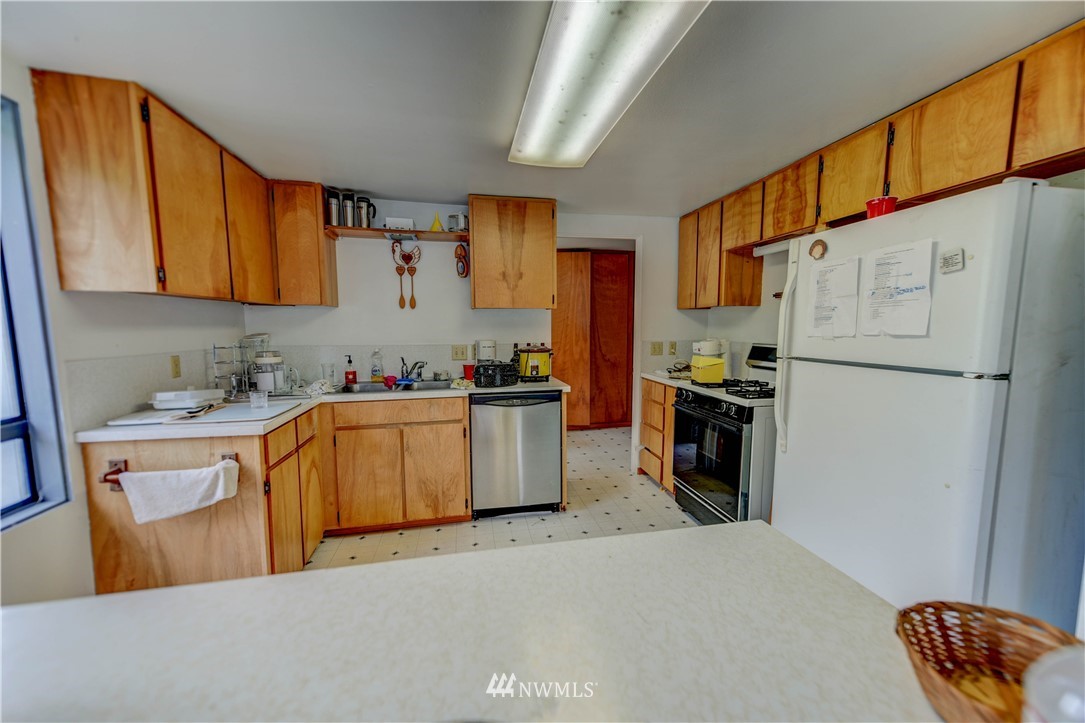 426 Wawa Point Road Brinnon, WA 98320 - Photo 23 of 35 Gallery Image 23