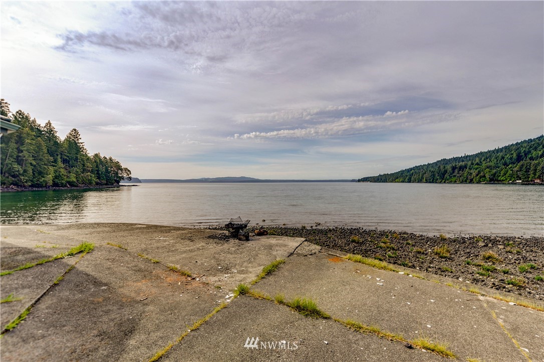426 Wawa Point Road Brinnon, WA 98320 - Photo 7 of 35 Gallery Image 7