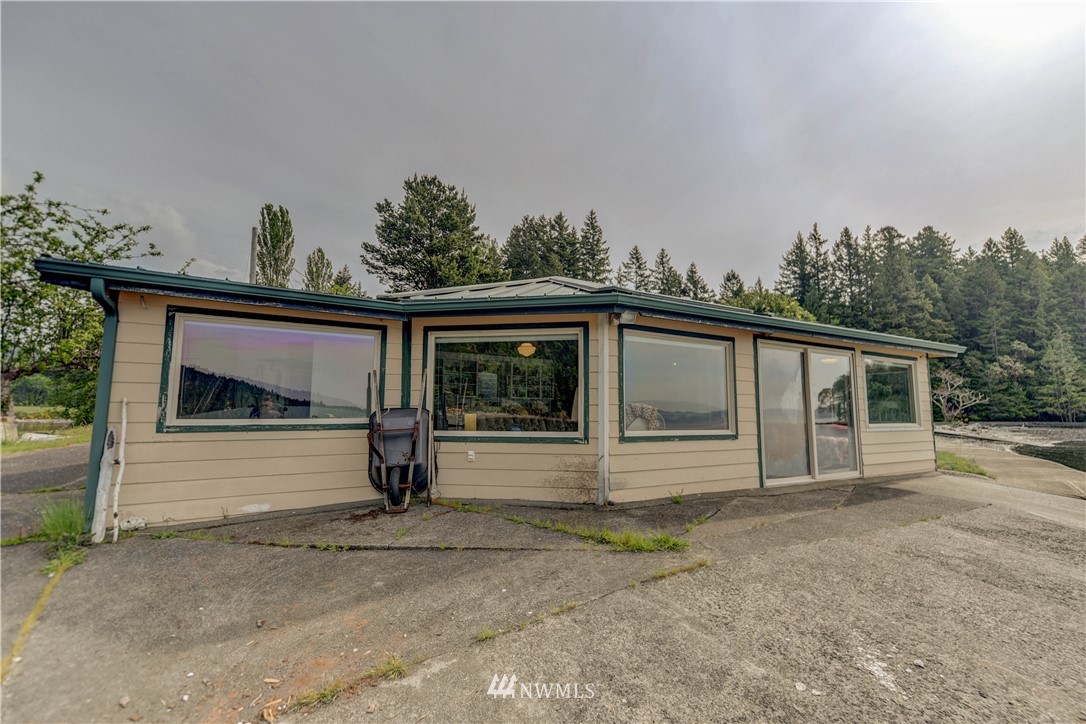 426 Wawa Point Road Brinnon, WA 98320 - Photo 8 of 35 Gallery Image 8