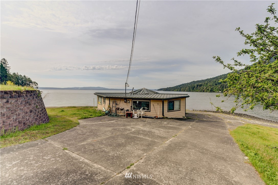 426 Wawa Point Road Brinnon, WA 98320 - Photo 9 of 35 Gallery Image 9