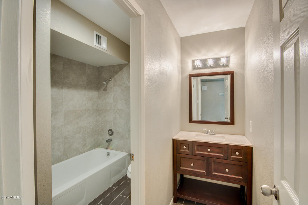 3714 West Calavar Road Phoenix, AZ 85053 - Photo 22 of 26 29-Calavar