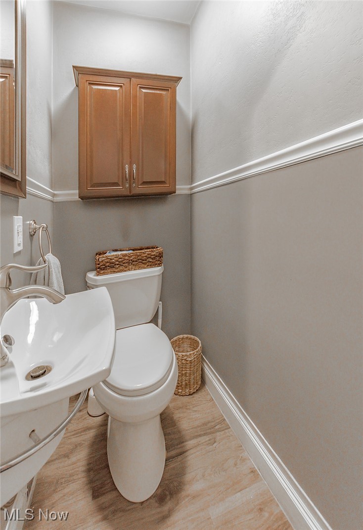 754 Merriman Road Akron, OH 44303 - Photo 17 of 41 The convenient half bath just off the hallway entrance from the garage.