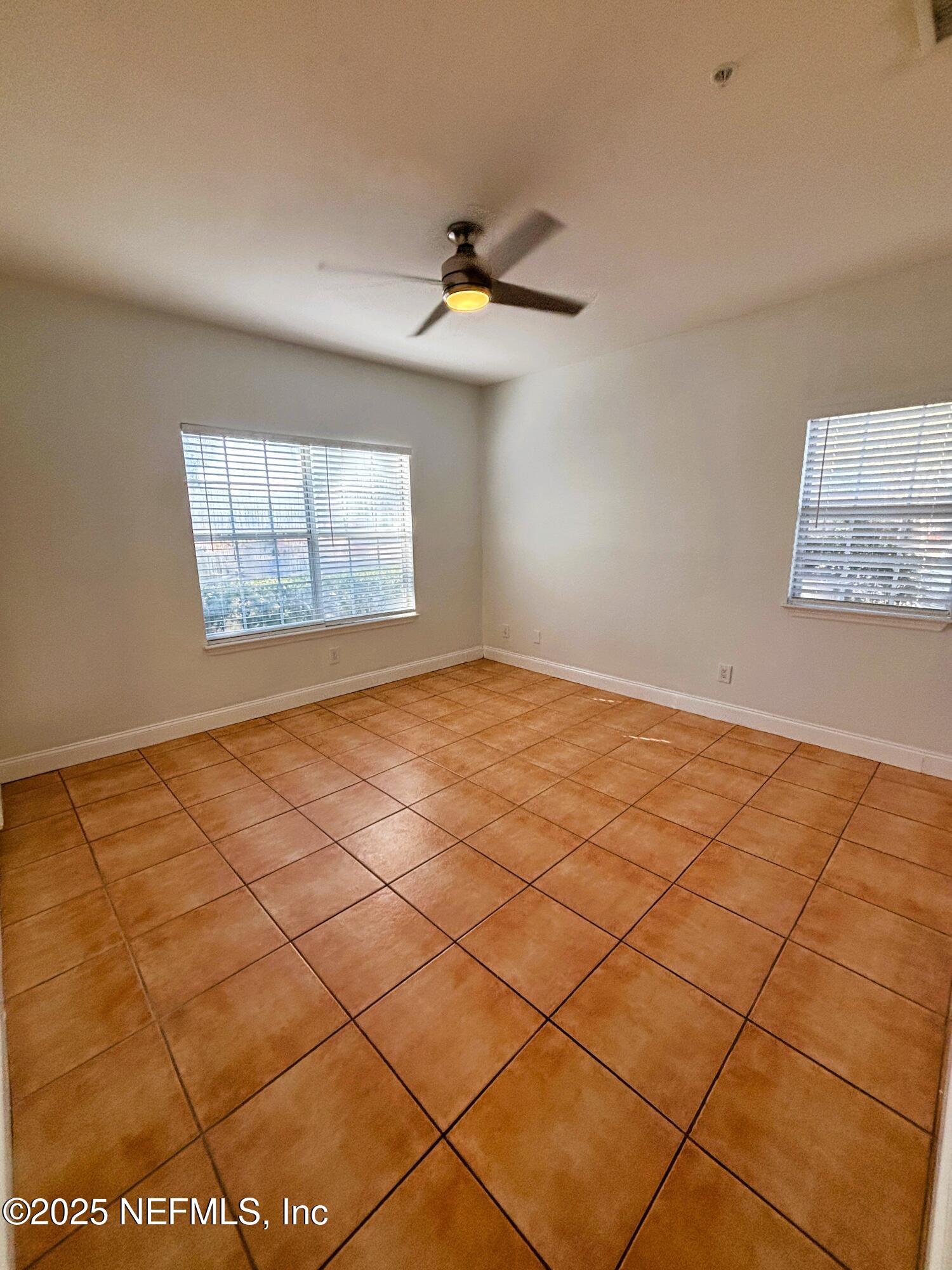 201 Colima Court, Unit 1211 Ponte Vedra Beach, FL 32082 - Photo 27 of 35 a view of an empty room and window