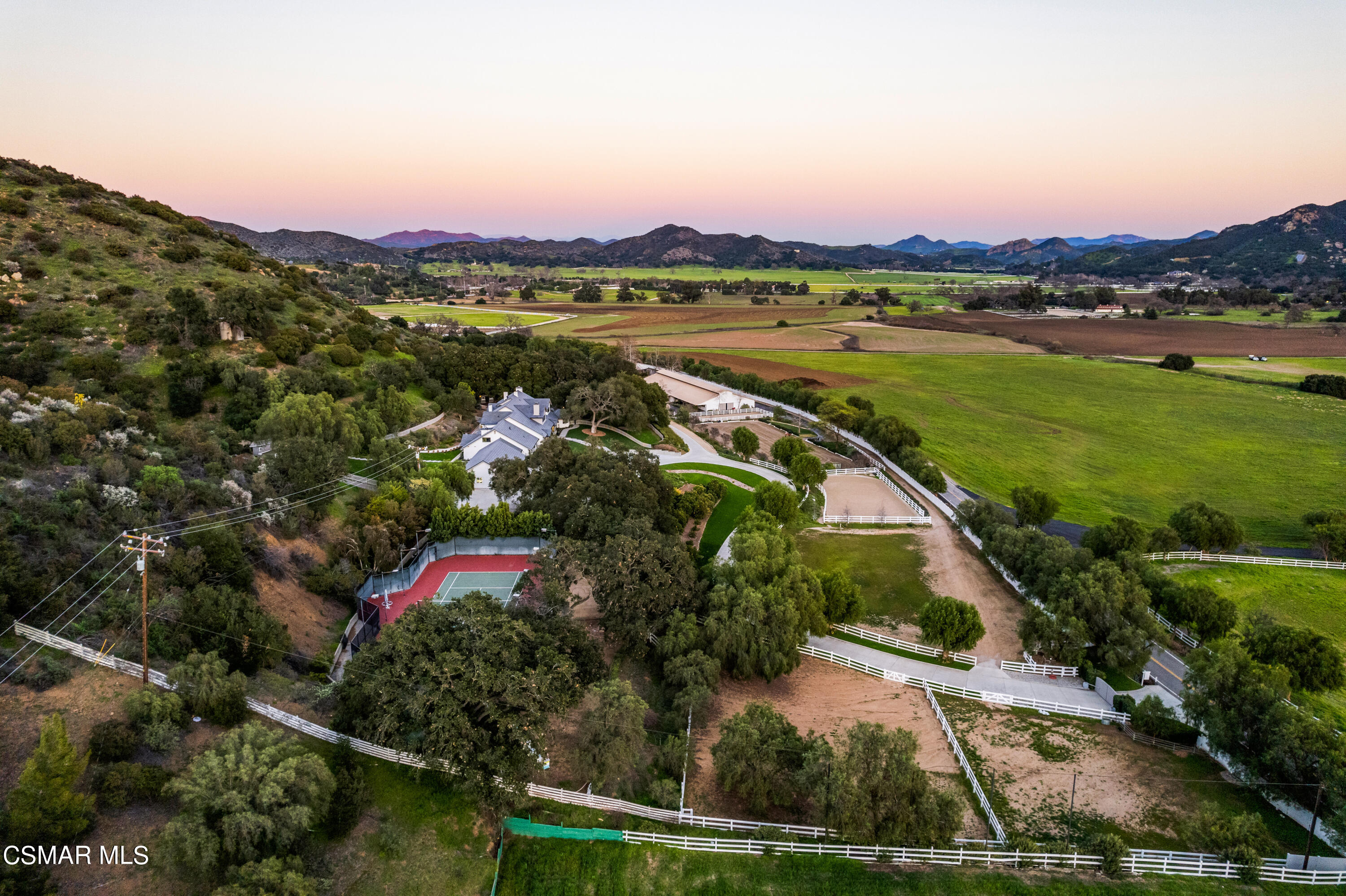 1515 Hidden Valley Road Thousand Oaks, CA 91361 - Photo 51 of 56 a view of a city and lake view
