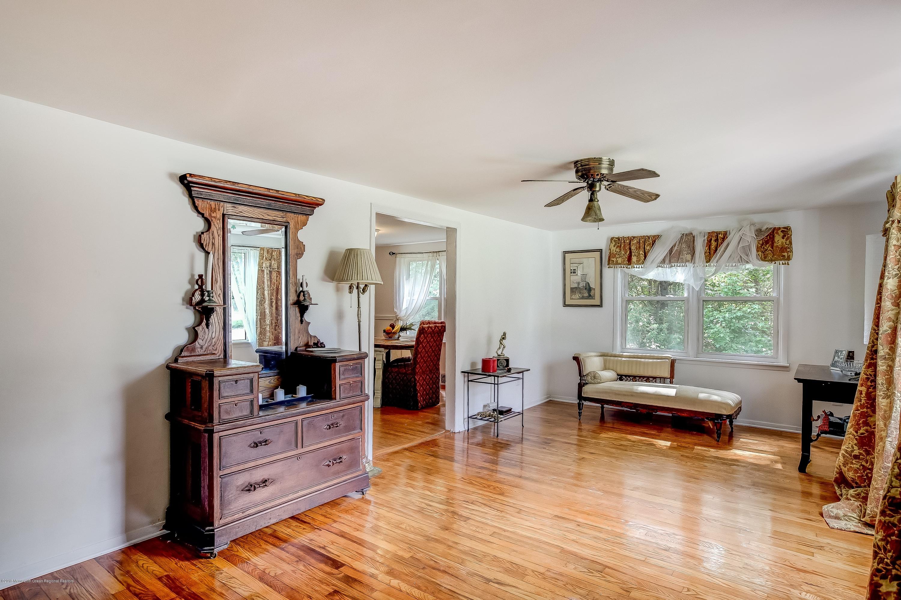 101 Bennetts Mills Road Jackson, NJ 08527 - Photo 5 of 25 005_49506793