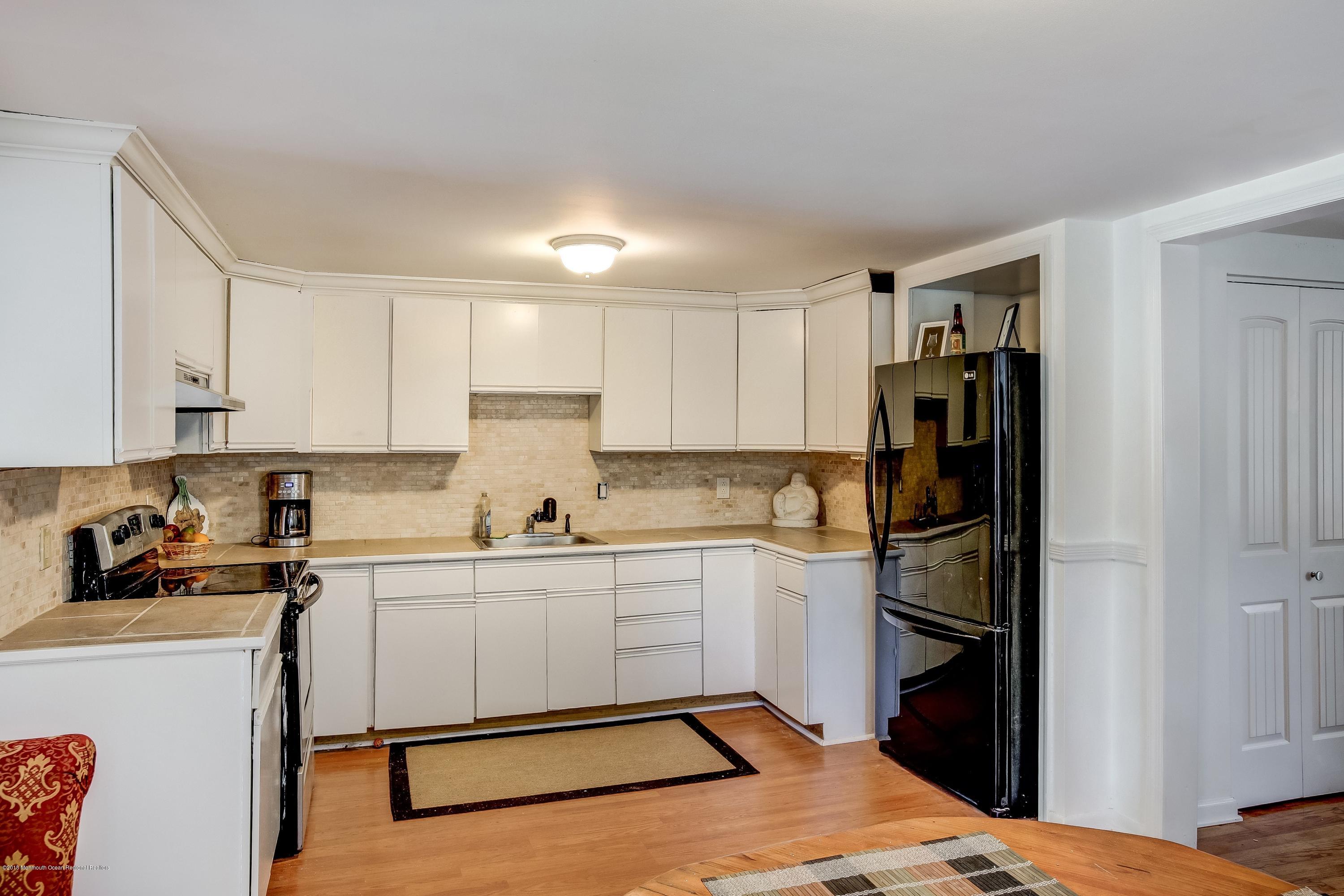 101 Bennetts Mills Road Jackson, NJ 08527 - Photo 10 of 25 010_49506785