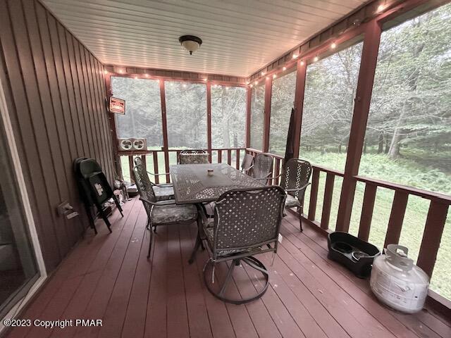 113 Logger Road Canadensis, PA 18325 - Photo 7 of 22 e11