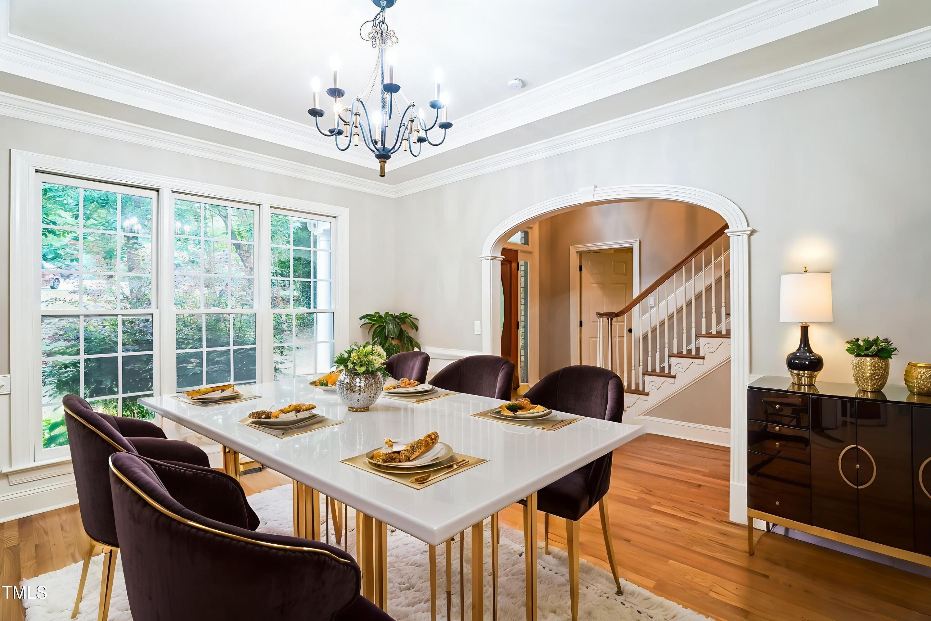 1900 High Oaks Lane Raleigh, NC 27606 - Photo 9 of 30 08_1900_High_Oaks_Ln_Raleigh_NC_27606_US