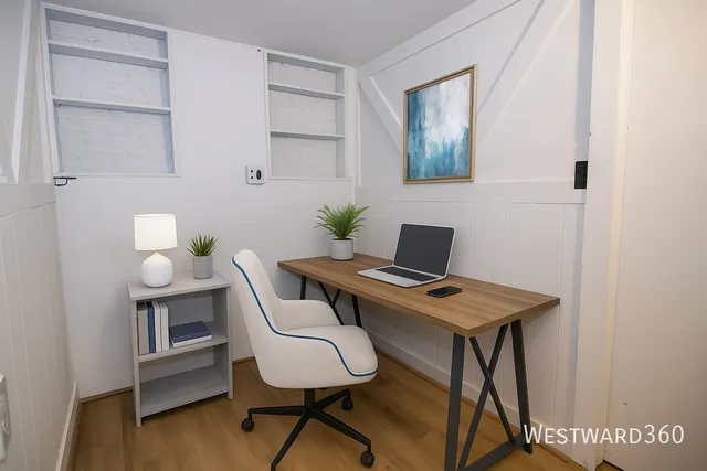 $2,750 | 6444 North Oketo Avenue, Unit 1, Chicago, IL 60631