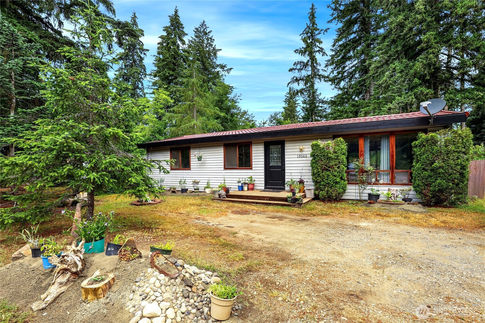 13262 Northwest Holly Road Bremerton, WA 98312 - Photo 2 of 26 Gallery Image 2