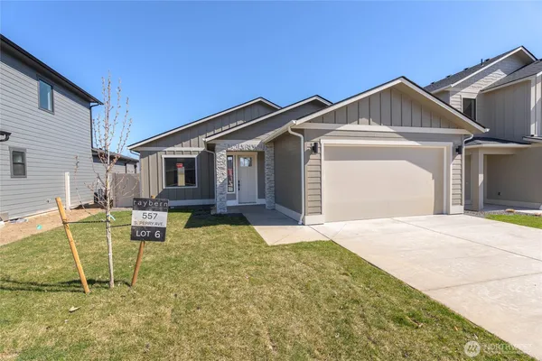 $511,200 | 557 South Perry Avenue, East Wenatchee, WA 98802