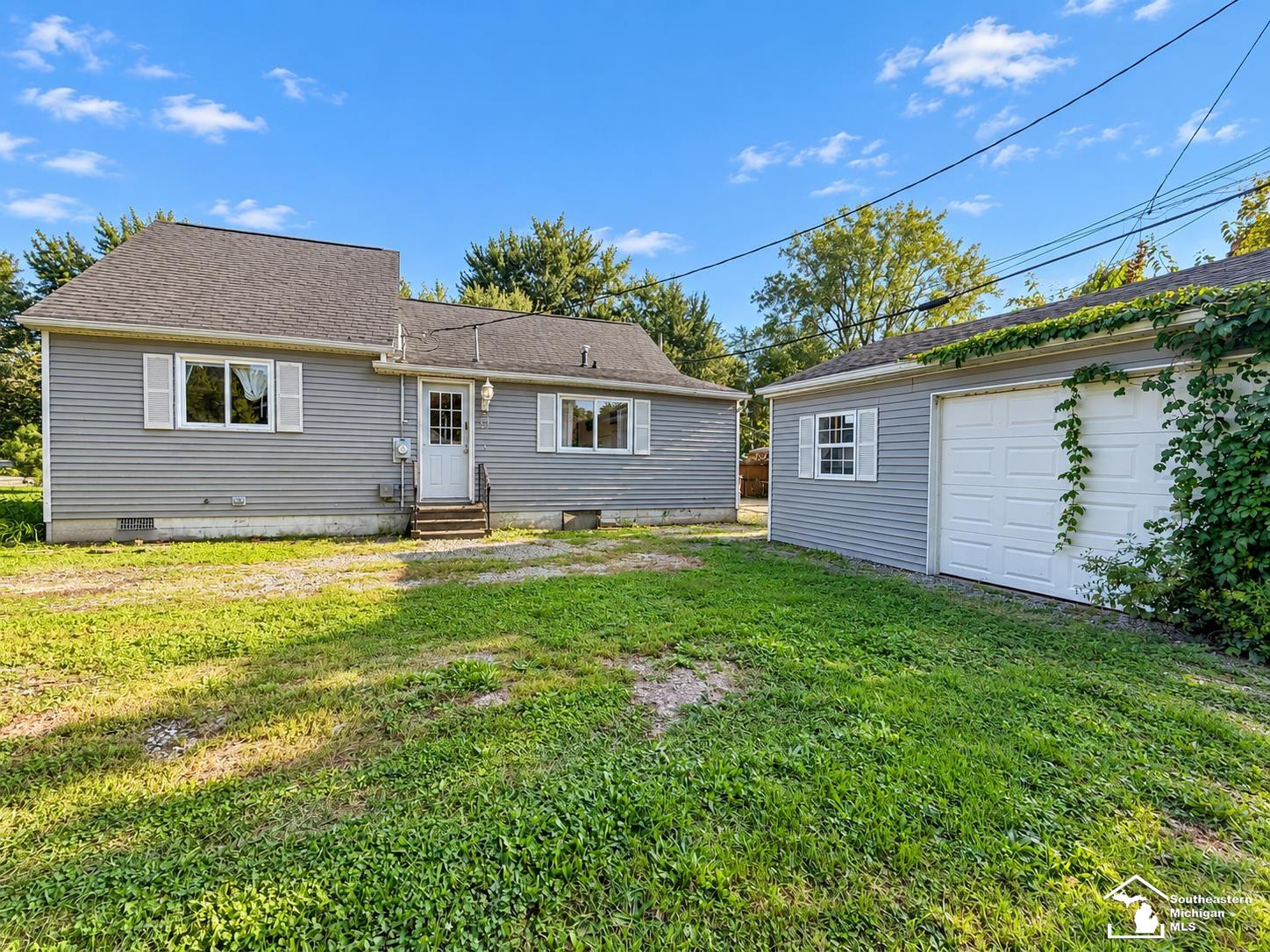 5665 Venice Road Newport, MI 48166 - Photo 3 of 23 Gallery Image 3