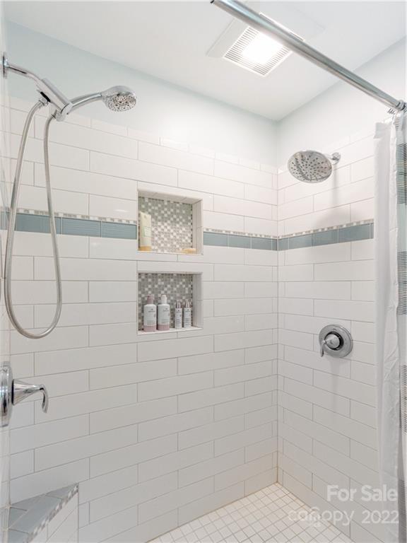 305 Balsam Road Hendersonville, NC 28792 - Photo 28 of 48 Gallery Image 28