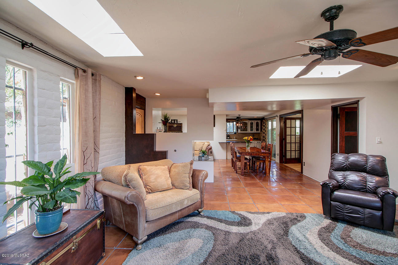 2850 North Ralph Avenue Tucson, AZ 85712 - Photo 5 of 28 Gallery Image 5