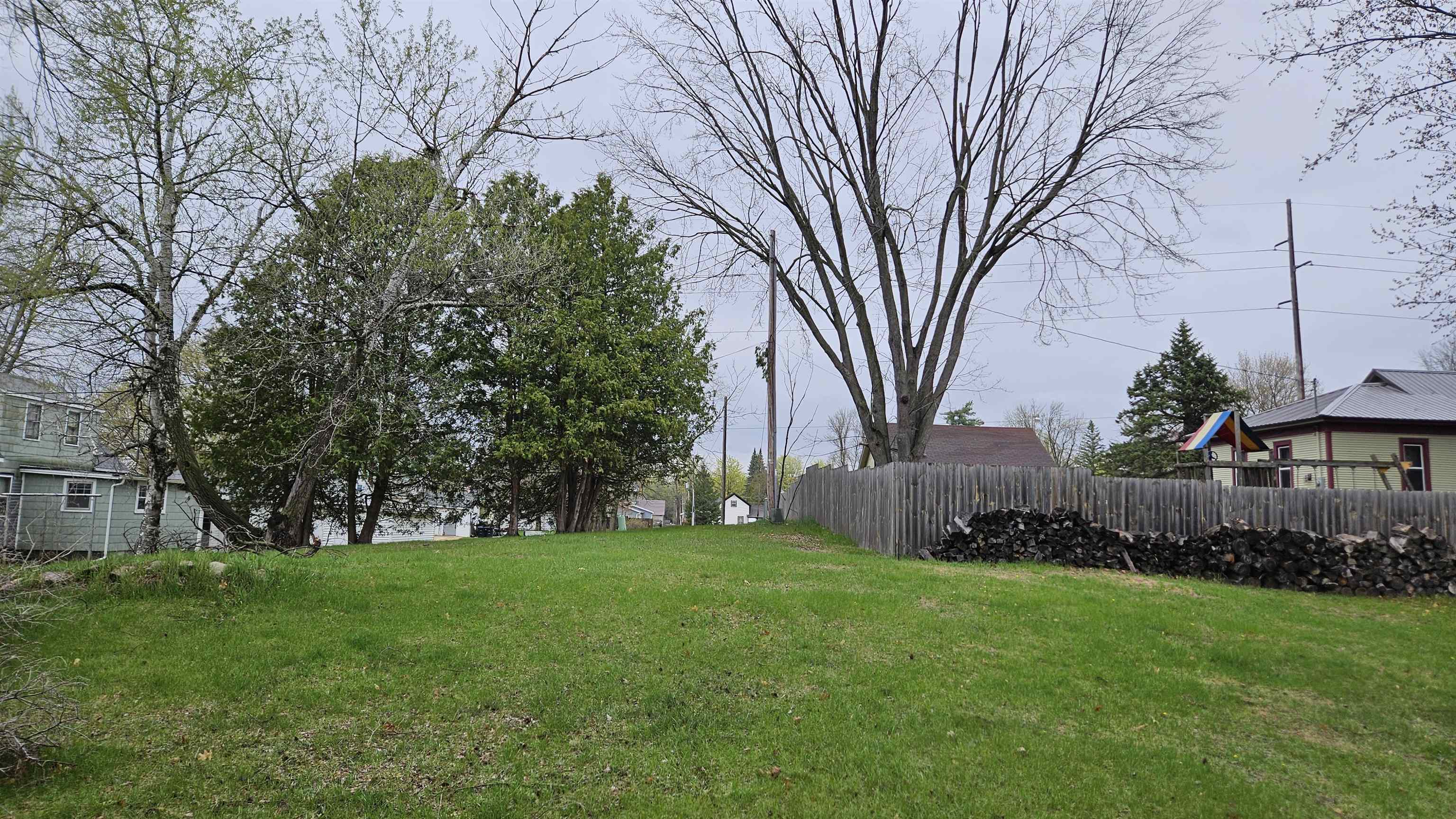 Weed Street, Unit 5 Shawano, WI 54166 - Photo 6 of 7
