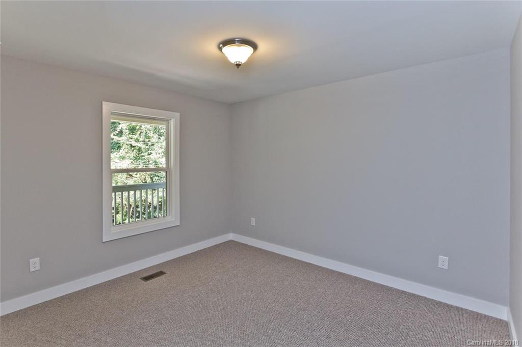 613 Reed Street, Unit 2 Asheville, NC 28803 - Photo 12 of 17 Gallery Image 12
