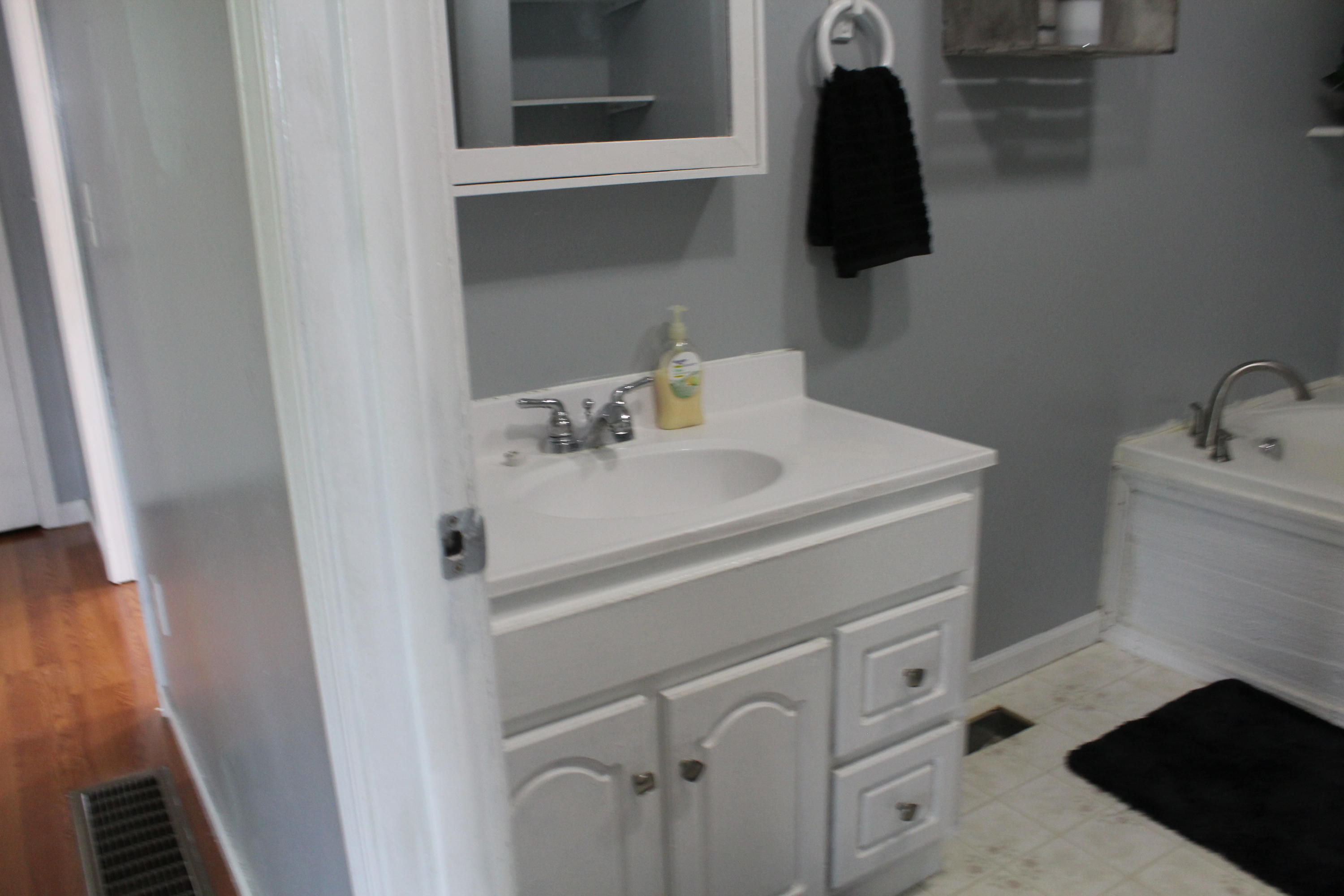 213 East Haiti Road Berea, KY 40403 - Photo 23 of 43 213 Davis 023