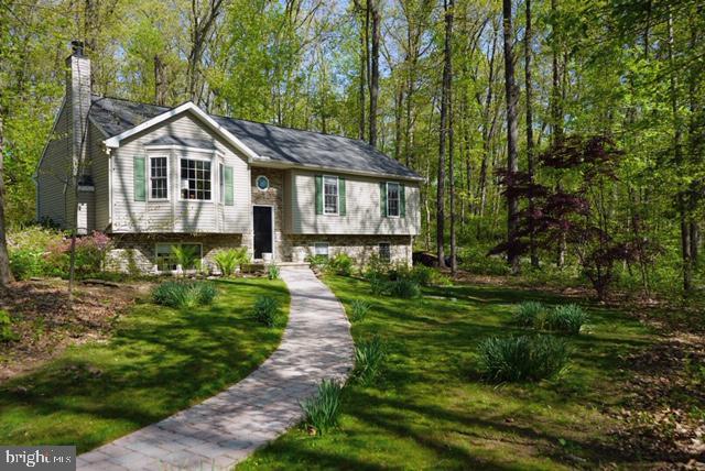 7863 Hickory Road Stewartstown, PA 17363 - Photo 2 of 41 Gallery Image 2
