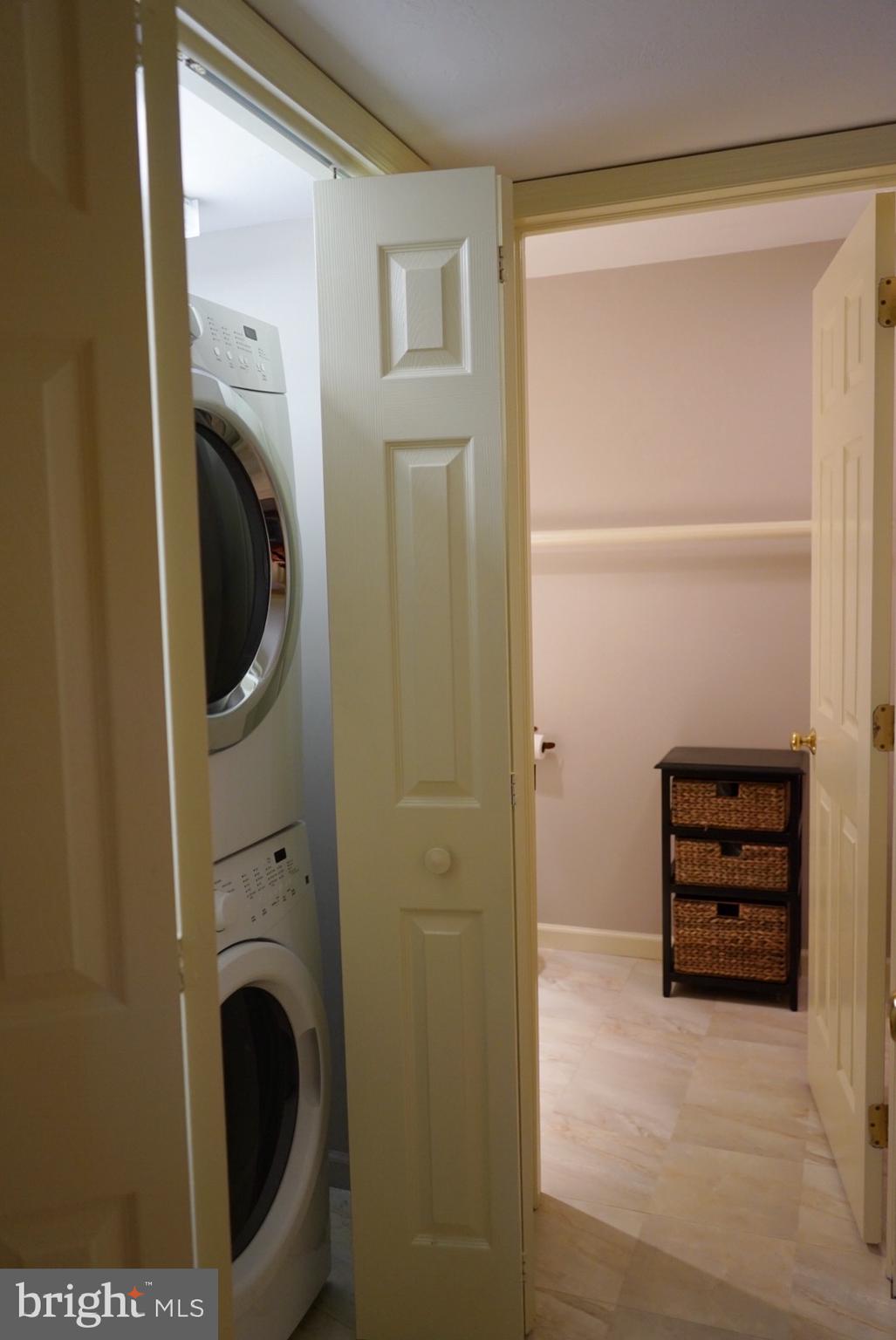 7863 Hickory Road Stewartstown, PA 17363 - Photo 35 of 41 Laundry Area