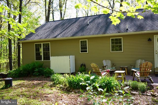 7863 Hickory Road Stewartstown, PA 17363 - Photo 39 of 41 Gallery Image 39