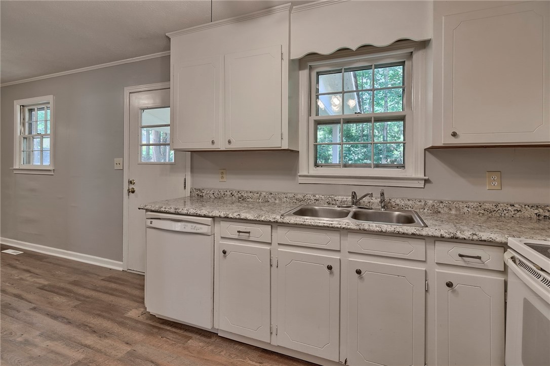 107 River Rd Circle Powdersville, SC 29673 - Photo 13 of 30 Gallery Image 13