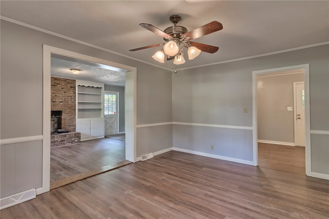 107 River Rd Circle Powdersville, SC 29673 - Photo 2 of 30 Gallery Image 2