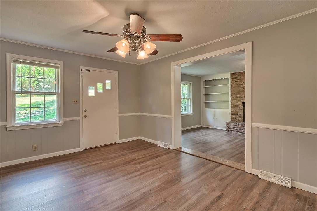 107 River Rd Circle Powdersville, SC 29673 - Photo 5 of 30 Gallery Image 5