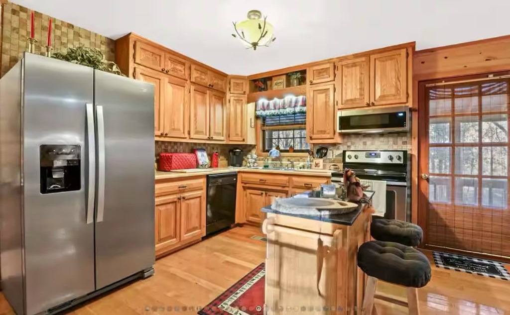 18 Wolf Den Valley Road Mineral Bluff, GA 30559 - Photo 3 of 21