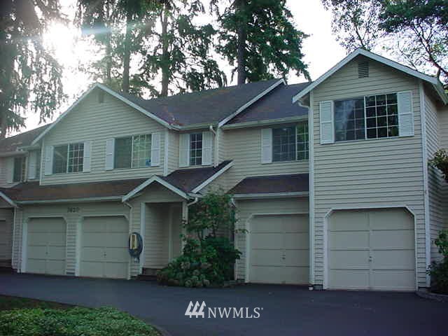 7616 200th Street Southwest Edmonds, WA 98026 - Photo 3 of 11 Gallery Image 3