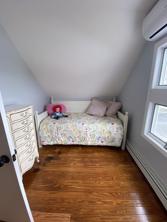 43 Shore Avenue Wareham, MA 02571 - Photo 25 of 40 a bedroom with a bed and a window