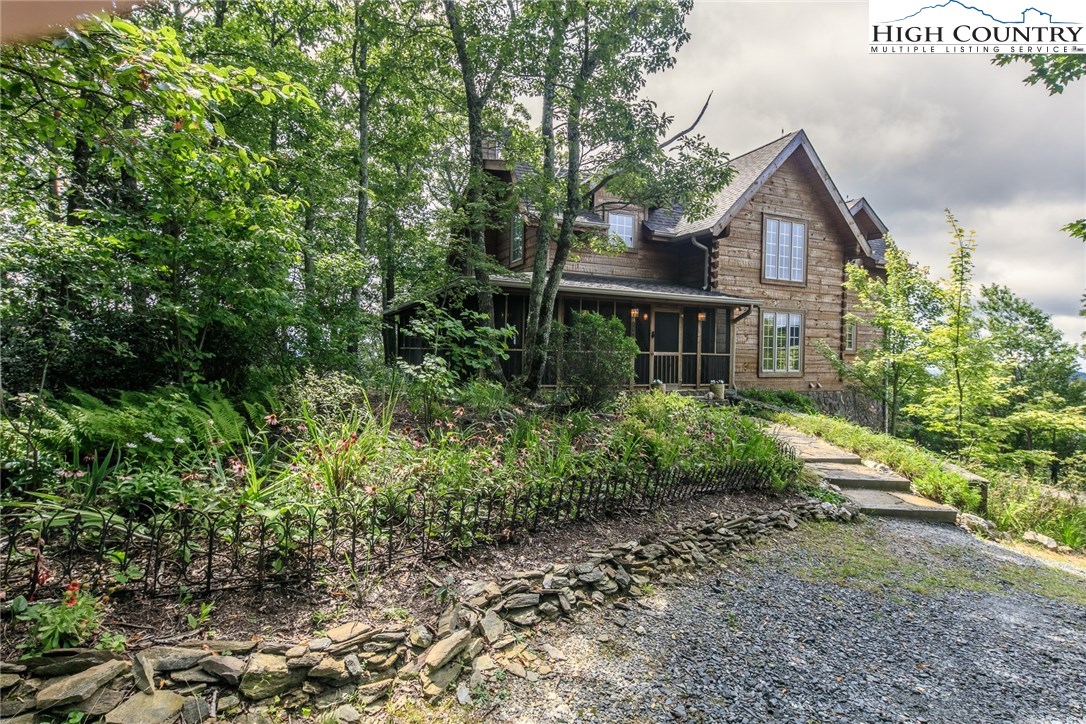 1565 Blackberry Road Boone, NC 28607 - Photo 2 of 50 Gallery Image 2