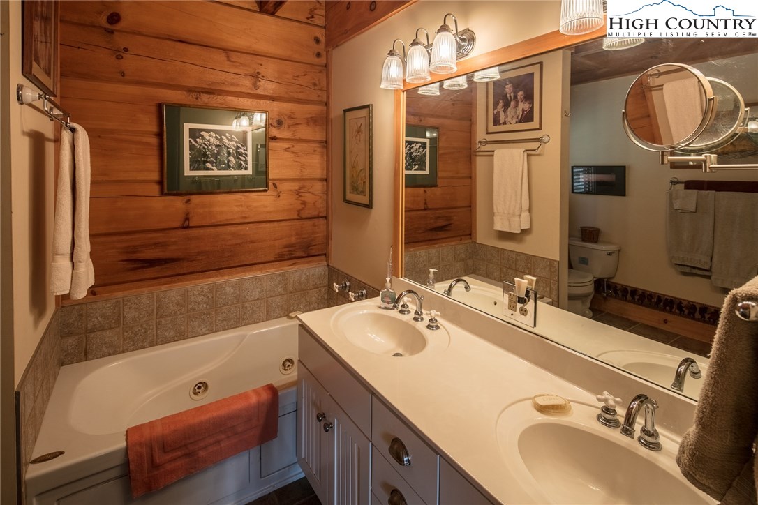 1565 Blackberry Road Boone, NC 28607 - Photo 23 of 50 Gallery Image 23