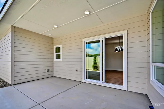 $529,900 | 7652 North Ferris Avenue, Boise, ID 83714