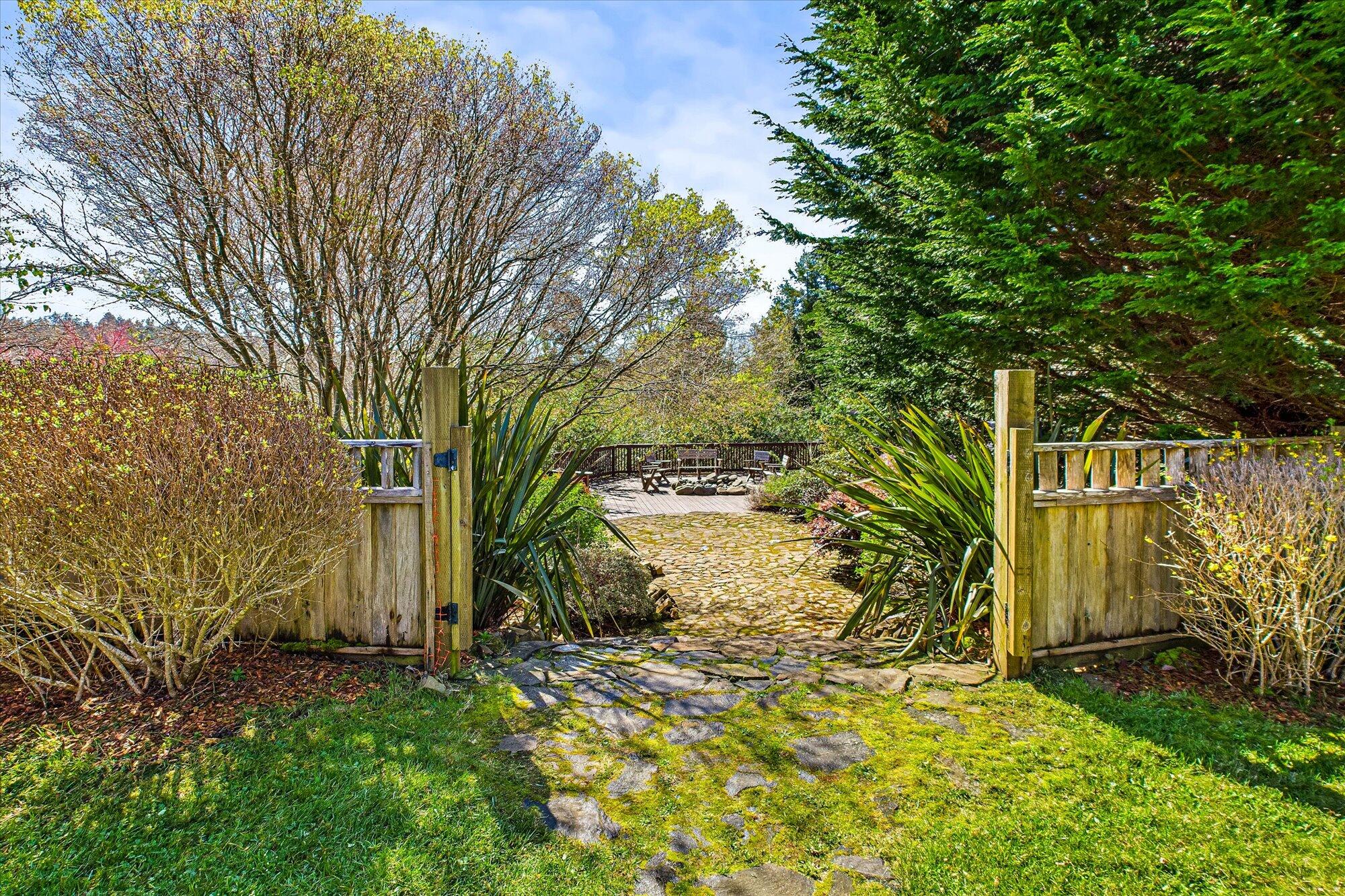 174 Fox Farm Road Trinidad, CA 95570 - Photo 100 of 200 Gallery Image 100
