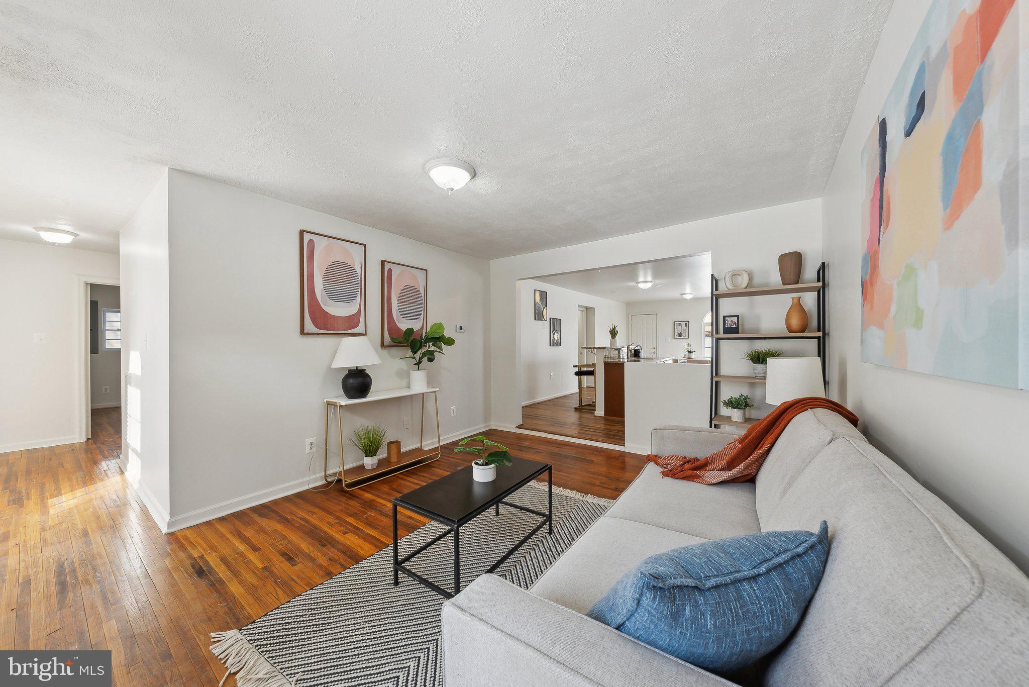 3905 Decatur Avenue Kensington, MD 20895 - Photo 3 of 25 Gallery Image 3