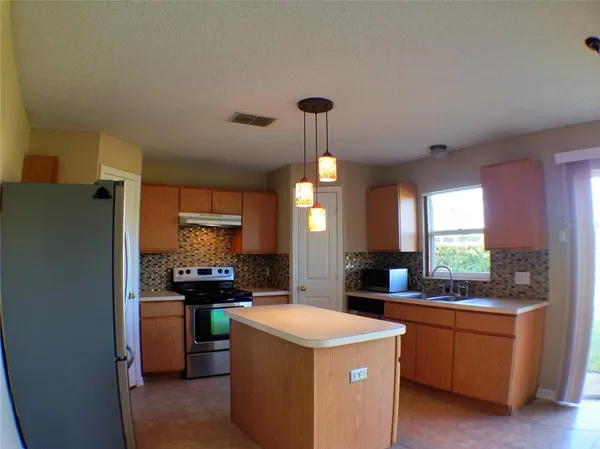 $3,150 | 4437 Stonemeadow Drive, Orlando, FL 32826