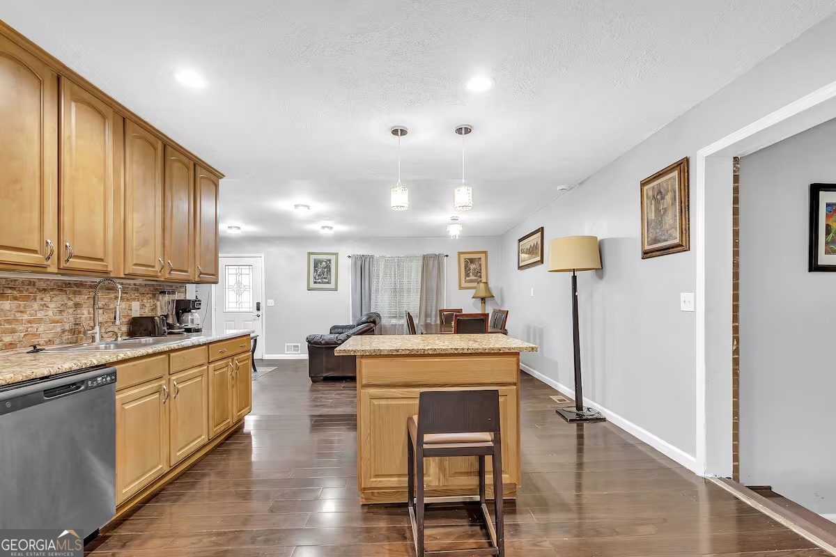 4052 Conley Drive Conley, GA 30288 - Photo 5 of 15