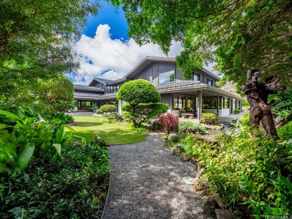 $13,800,000 | 6015 Kalanianaʻole Highway, Honolulu, HI 96821