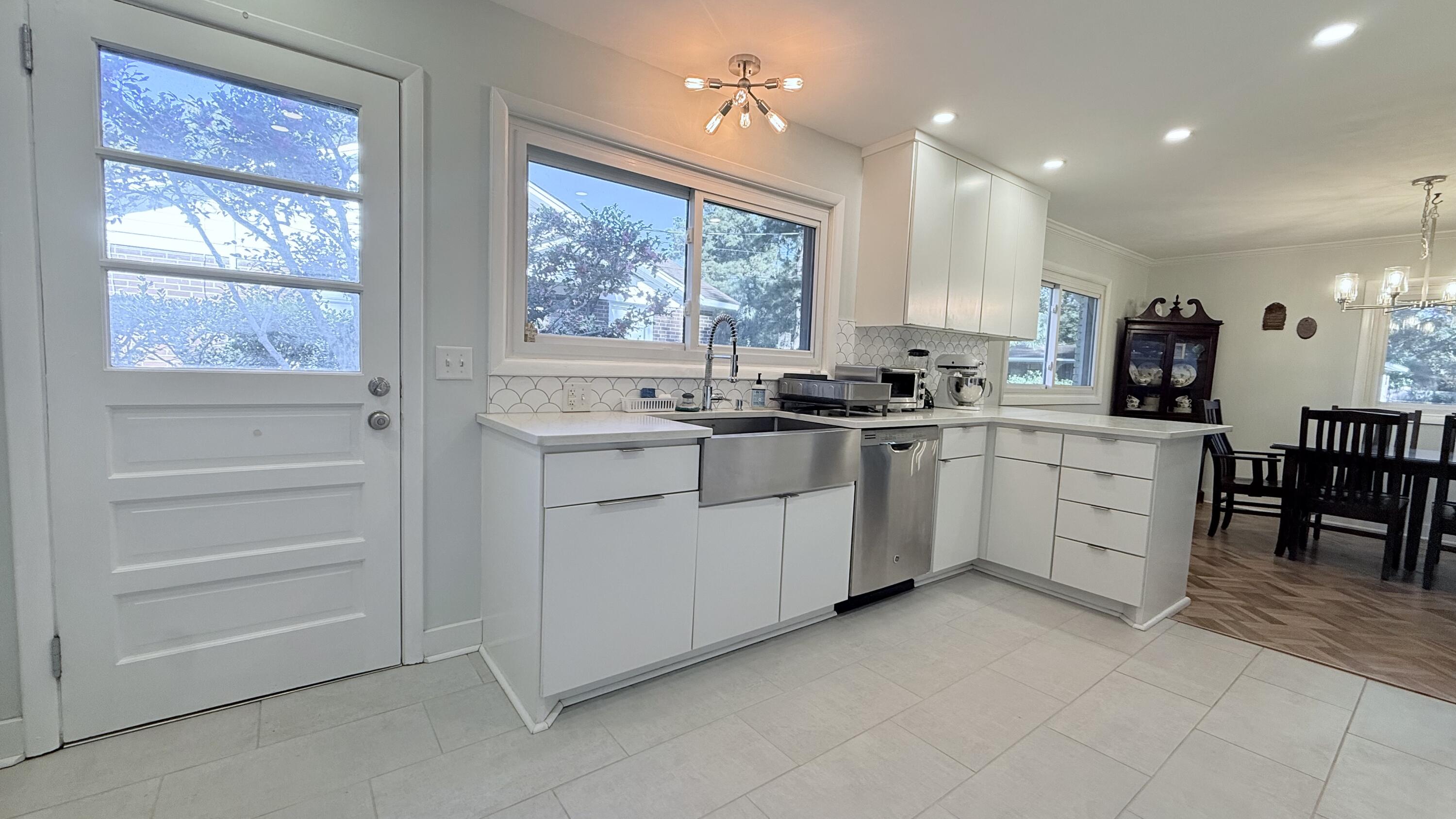 725 Shelley Road Charleston, SC 29407 - Photo 6 of 30 IMG_1536