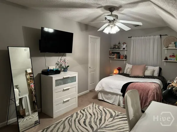 $2,100 | 431 Bridgewater Way, Athens, GA 30601