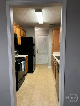 $2,100 | 431 Bridgewater Way, Athens, GA 30601
