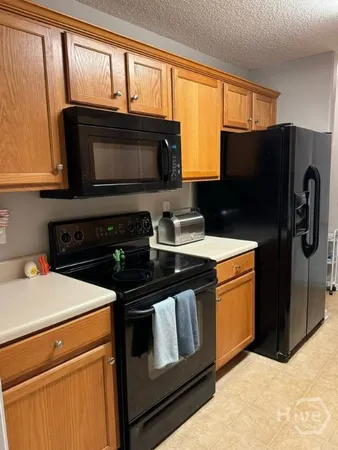 $2,100 | 431 Bridgewater Way, Athens, GA 30601