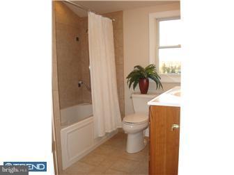 315 Evergreen Road Horsham, PA 19044 - Photo 6 of 9 Gallery Image 6