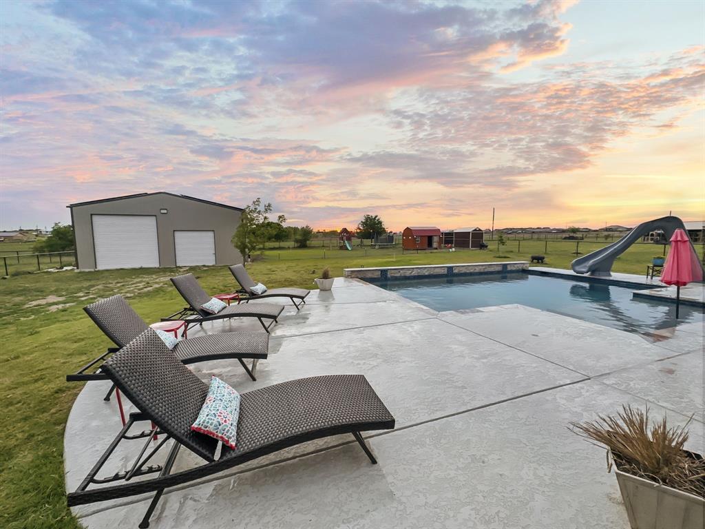 208 Crest Lane Decatur, TX 76234 - Photo 35 of 37