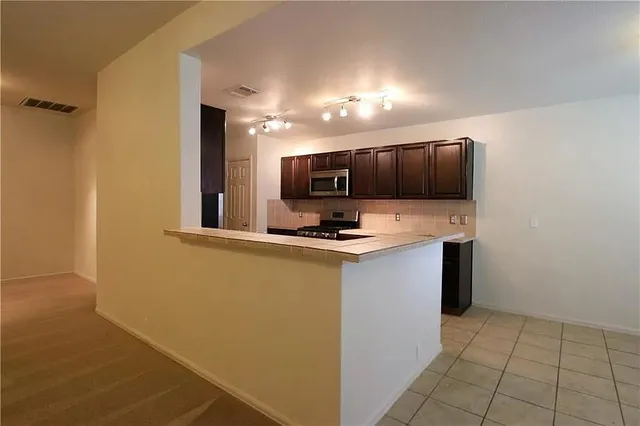 $1,750 | 125 Camelia Parkway, Kyle, TX 78640