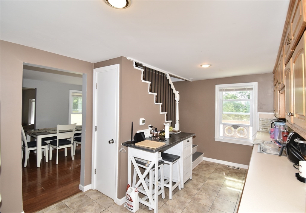338 Wilbraham Road Hampden, MA 01036 - Photo 9 of 39