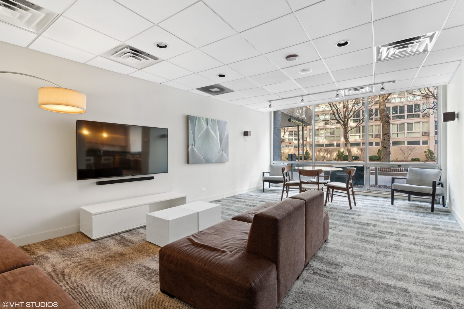 2930 North Sheridan Road, Unit 1311 Chicago, IL 60657 - Photo 13 of 15 Gallery Image 13